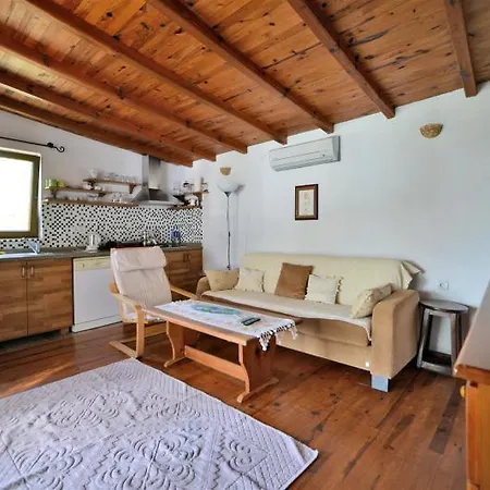 Apartman Ada Gümüşlük